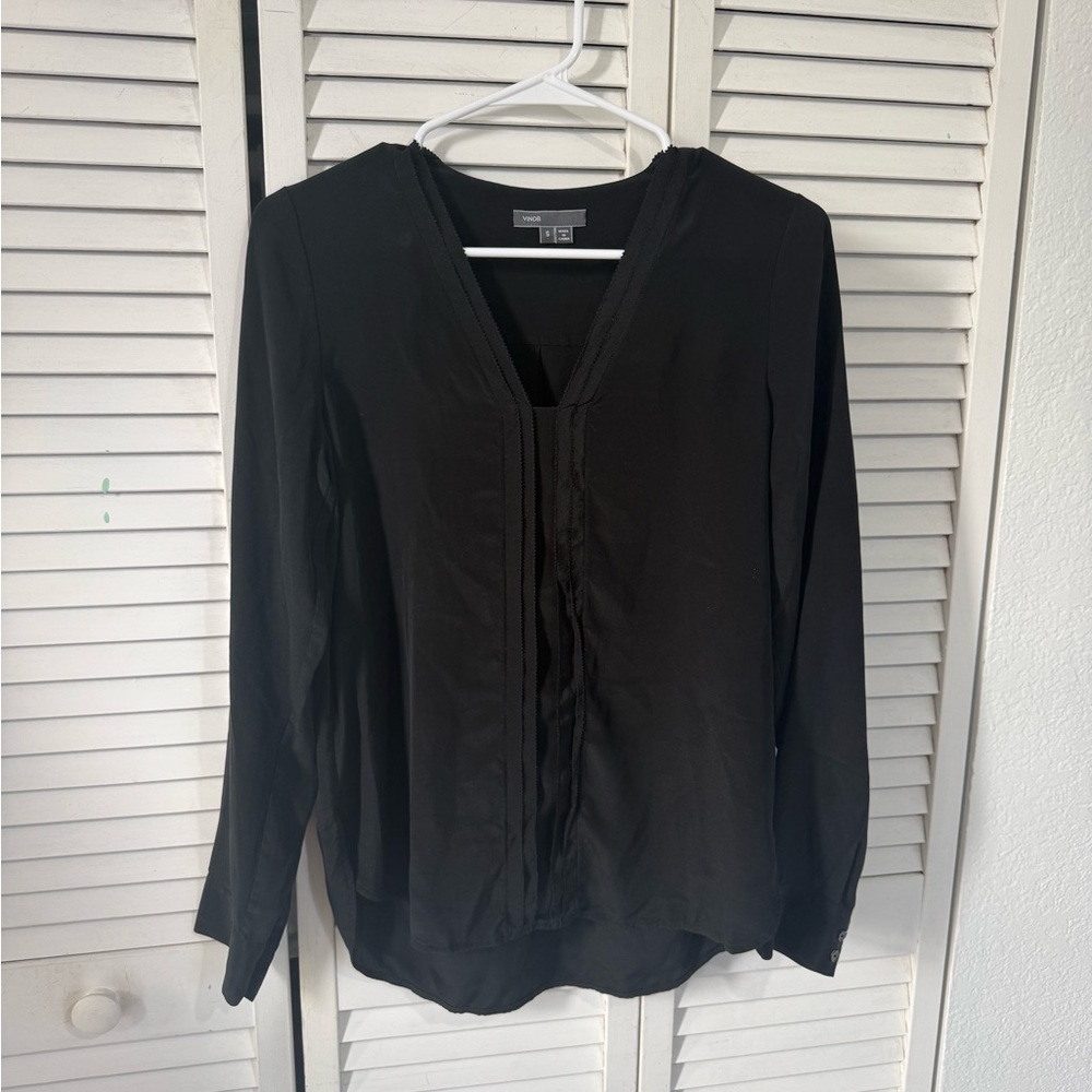 Vince Black V-Neck Long Sleeve Blouse